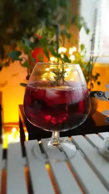 Freshly Squeezed Pomegranate Juice